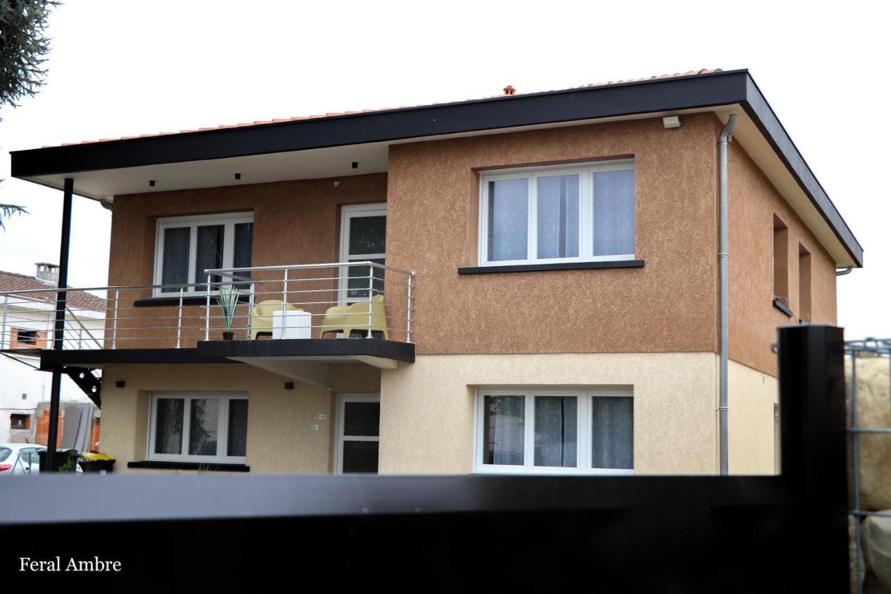 Villa Machlo Agen Bagian luar foto